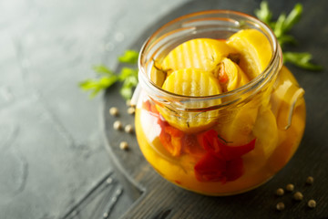 Preserved zucchini with pepper