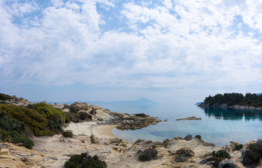Fototapeta na wymiar Beautiful scenery by the sea in Vourvourou, Chalkidiki, Greece 