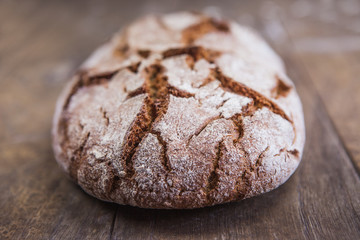 Brotlaib ,knusprig und rustilal, Nahaufnahme