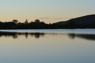 Obraz na płótnie Canvas evening at the Lotus pond