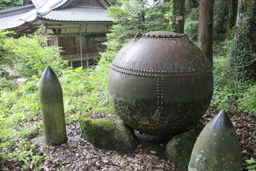 劔神社(鯖江市)の奉納機雷