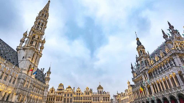 Brussels city skyline night timelapse at Grand Place, Brussels, Belgium, 4K Time lapse