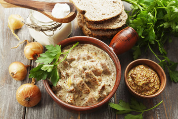 Stewed pork with  mustard sauce