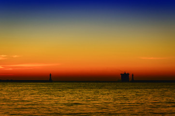 Naklejka na ściany i meble SUNRISE - Morning at the sea bay