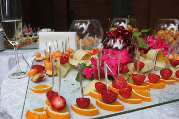  Canape fruit