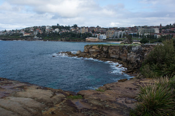 Fototapeta premium Rocky shoreline of Coogee beach