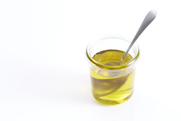 オリーブオイル　olive oil 背景　ガラス　スプーン  