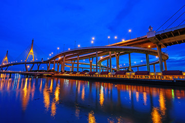 Fototapeta na wymiar Beautiful Big Bhumibol Bridge and reflections of light / Big bridge at the river