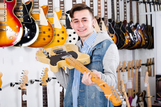 Buyer is choosing best electric guitar