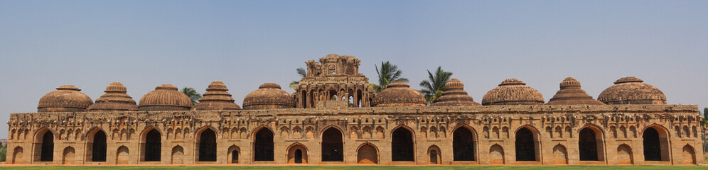Fototapeta premium Elephant stalls Hampi