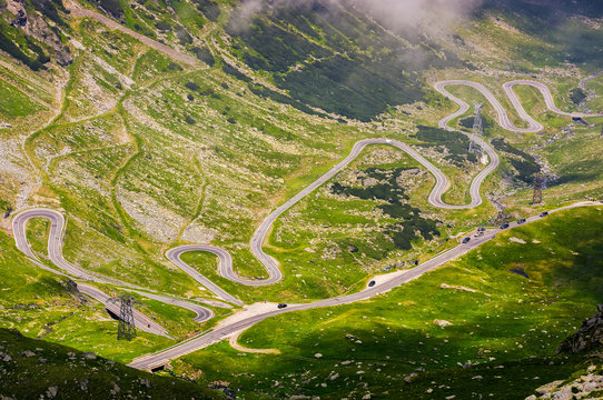 transfagarasan route view from above
