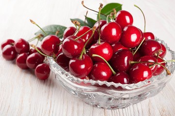 Red sweet cherry