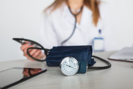 Crop doctor with pulsimeter