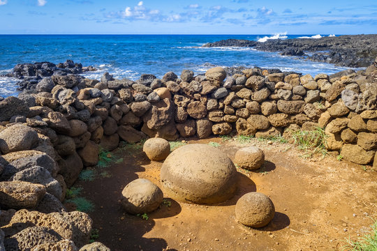 Magnetic stones, ahu Te Pito Kura, easter island