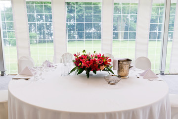 Beautiful flowers on the wedding table.