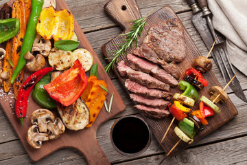 Grilled vegetables and beef steak