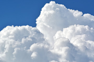 Naklejka premium blue sky with white cloud background texture