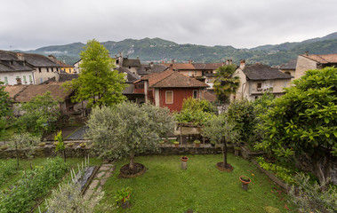 Fototapeta premium Vieux village de Orta San Giulio