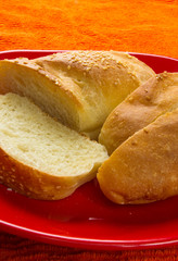 sliced whole wheat breads