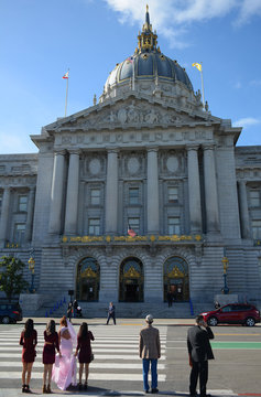 People in front of City Hall in San Francisco