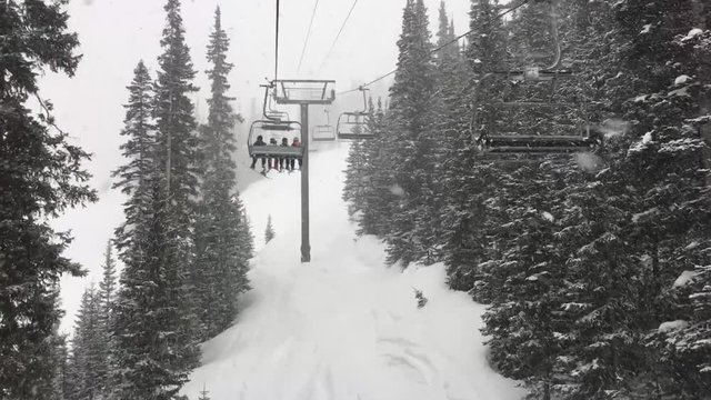 Heavy snow falls during blizzard at ski resort in Colorado