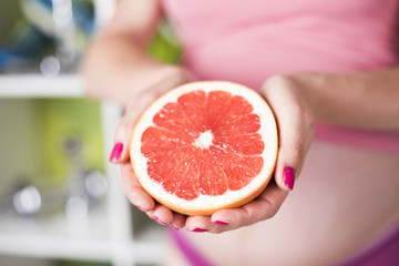Pregnancy and nutrition, vitamins