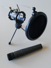 マイクとポップガード