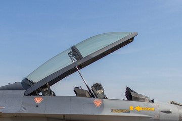 Ladder fighter aircraft