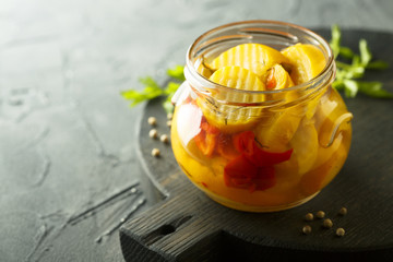 Preserved zucchini with pepper