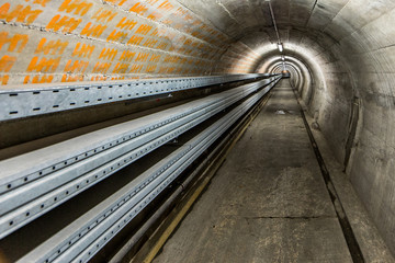 endless tunnel