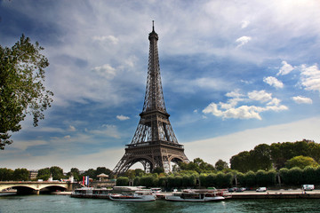 Fototapeta na wymiar View of Eiffel Tower across the River Seine