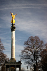 Fototapeta na wymiar Statue München