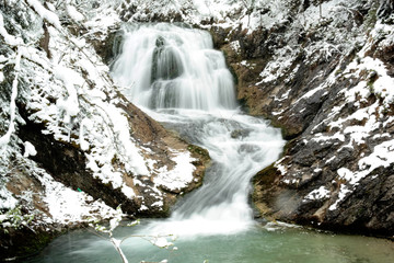 zauberhafter Wildwasserfall