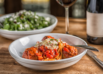 Homemade Italian Spaghetti and Meatballs 