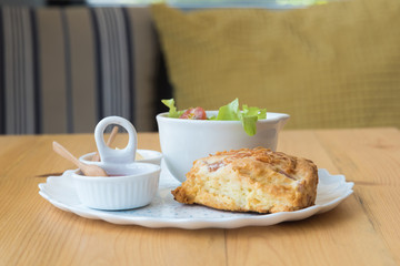 Scones with cheddar and bacon with Vegetable Salad