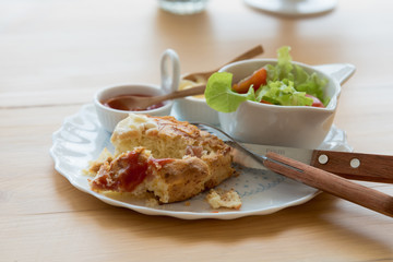 Scones with cheddar and bacon with Vegetable Salad