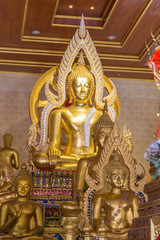 Fototapeta premium Wat Soi Thong : チャオプラヤー川・ワット・ソイ・トン