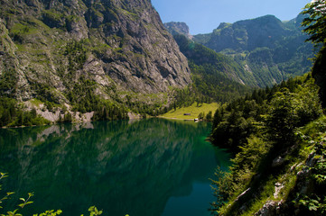 Blick vom Wanderweg auf den Obersee