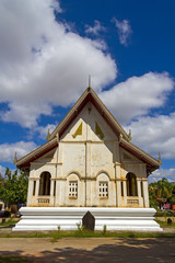 Obraz premium Ancient church and cloud sky
