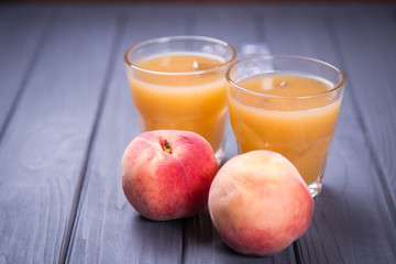 peach juice and fresh peach