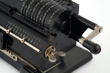 Manual calculating machine (manufactured in 1929)