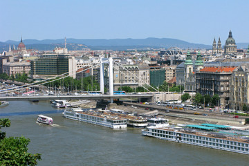 Naklejka premium Hungary , panorama of Budapest city. Hungarian parliament, Danube river, Elizabeth bridge and St. Stephen's Basilica.