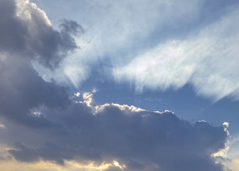 Fototapeta na wymiar Light behind the cloud, beautiful sky