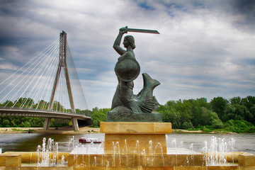 Monument to the Syrenka in Warsaw - obrazy, fototapety, plakaty