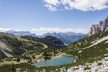 Naklejka na ściany i meble Lake in dolomite mountains, Italy
