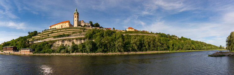 Fototapeta na wymiar Melnik panorama 
