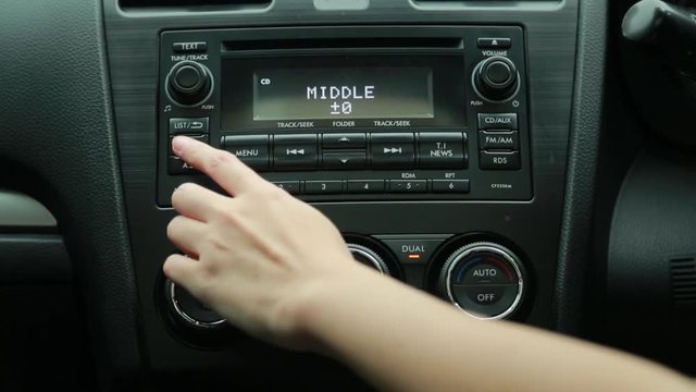 Touch the radio in the car