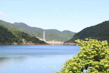 Fototapeta na wymiar 月山湖