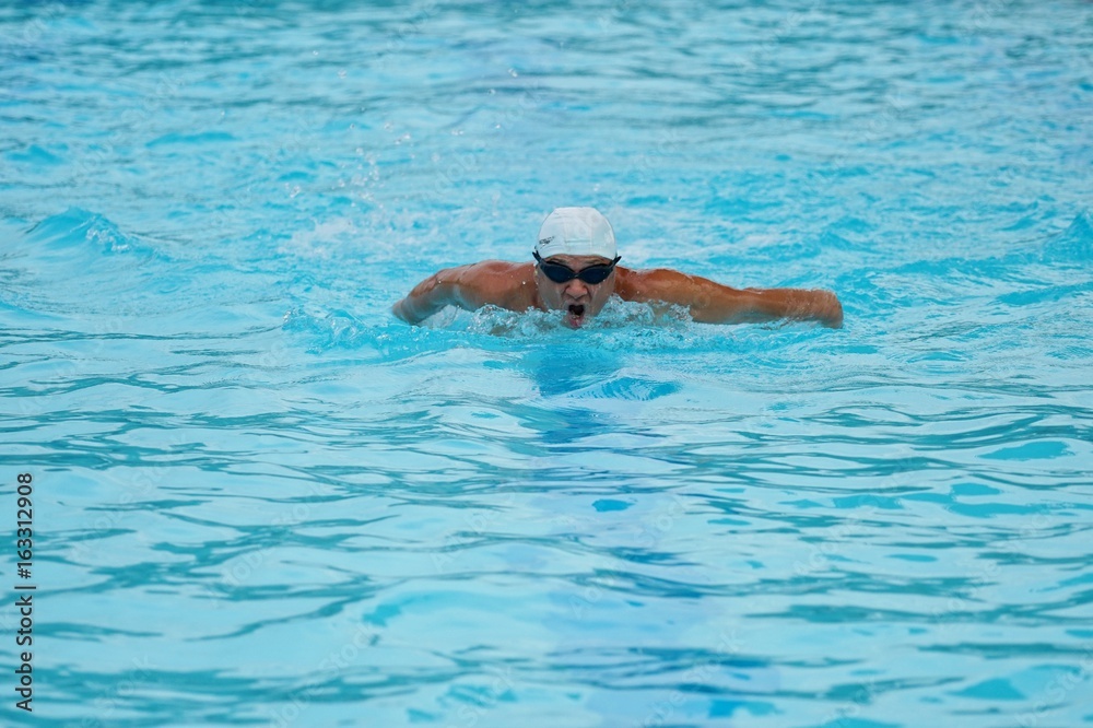 Canvas Prints Elderly swimming is a healthy exercise that maintains health.