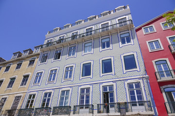 Fototapeta na wymiar Amazing house fronts in the city of Lisbon